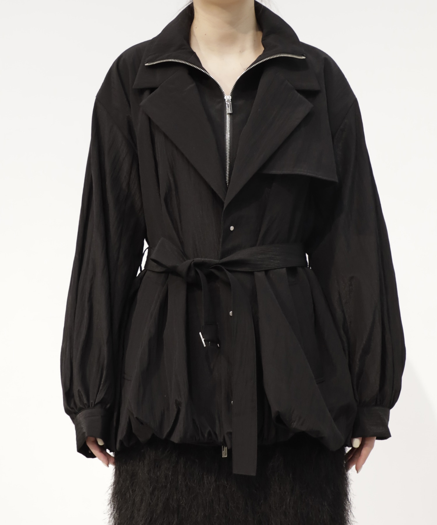 Layer Volume Bluson RITAN