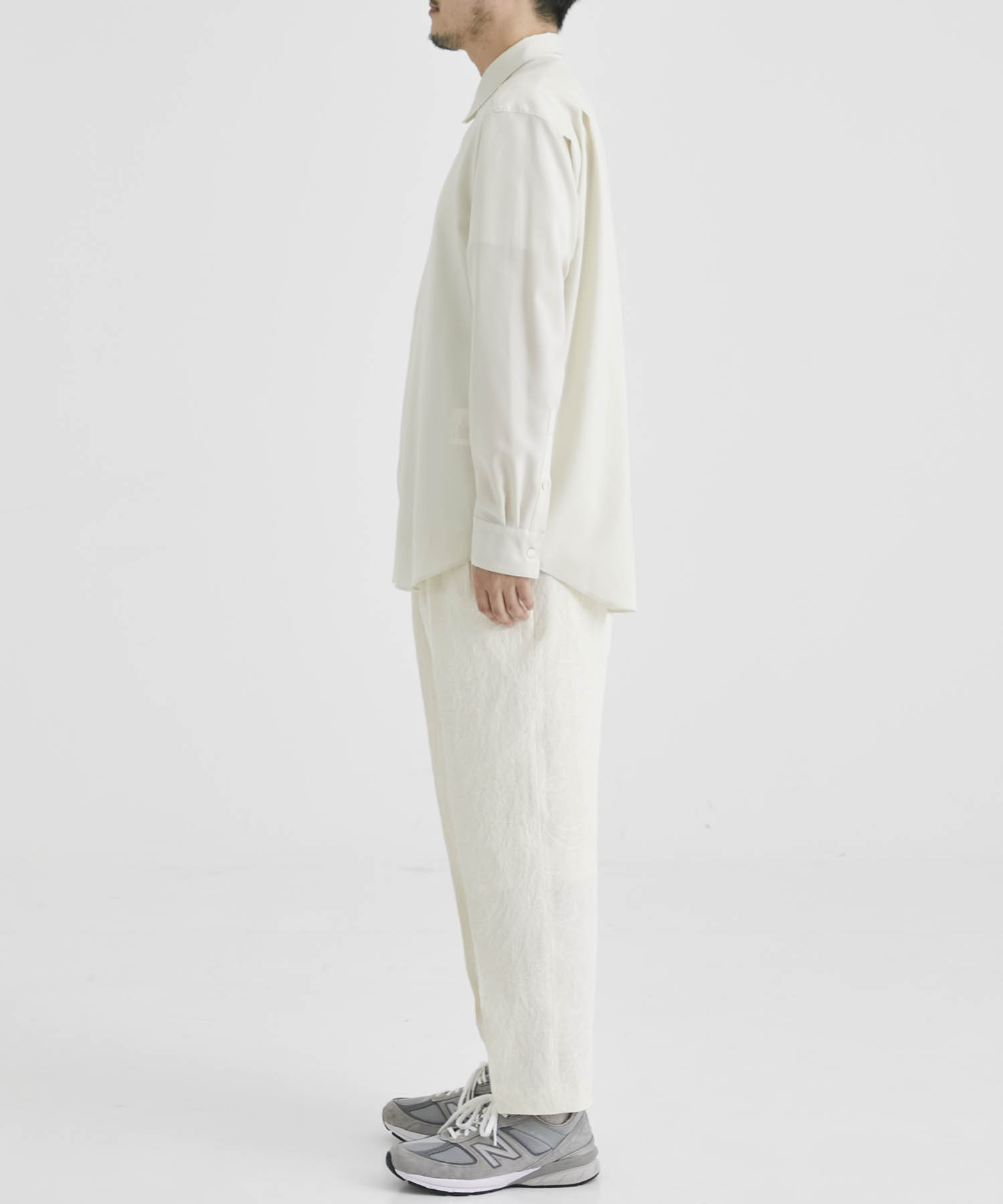 DROPPED SHOULDER TOP WITH SHIRT COLLAR IN WOOL SHIRTING(0 IVORY