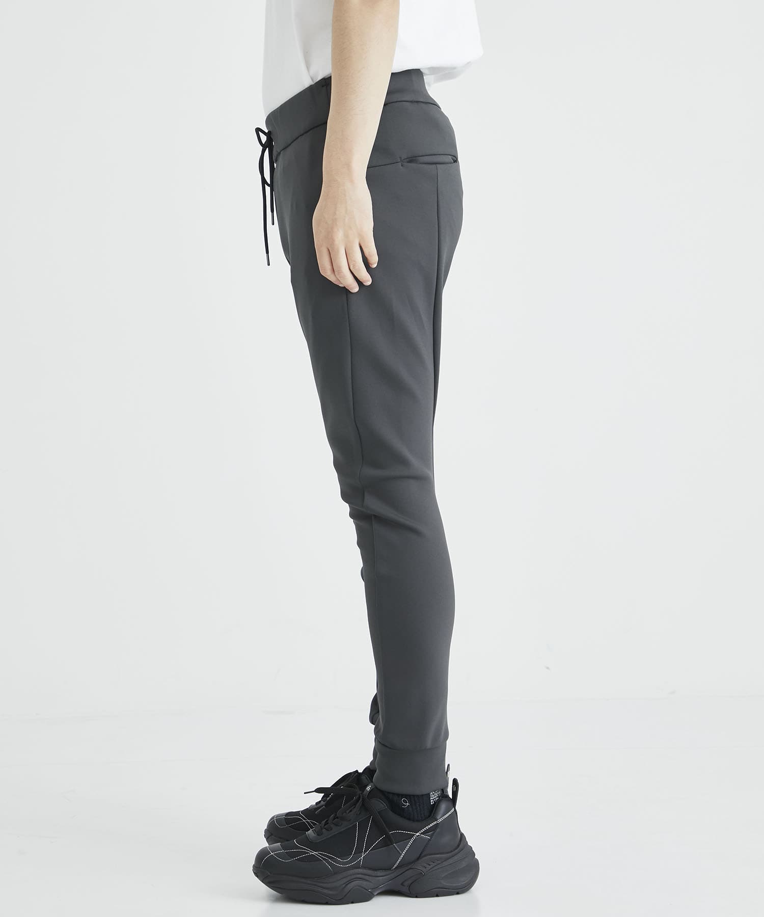 STRETCH SMOOTH ZIP JOGGER TROUSERS ATTACHMENT