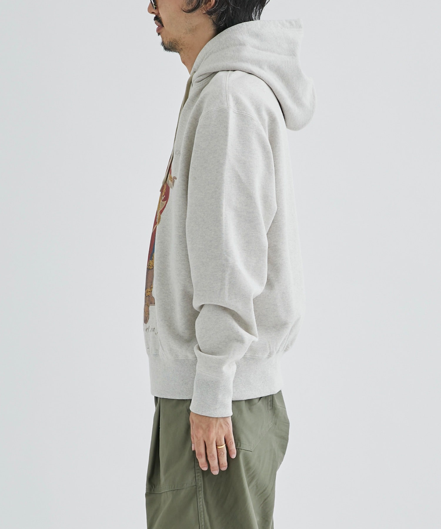 KHOKI Graphic-print hoodie/GRAY www.apidofarm.com