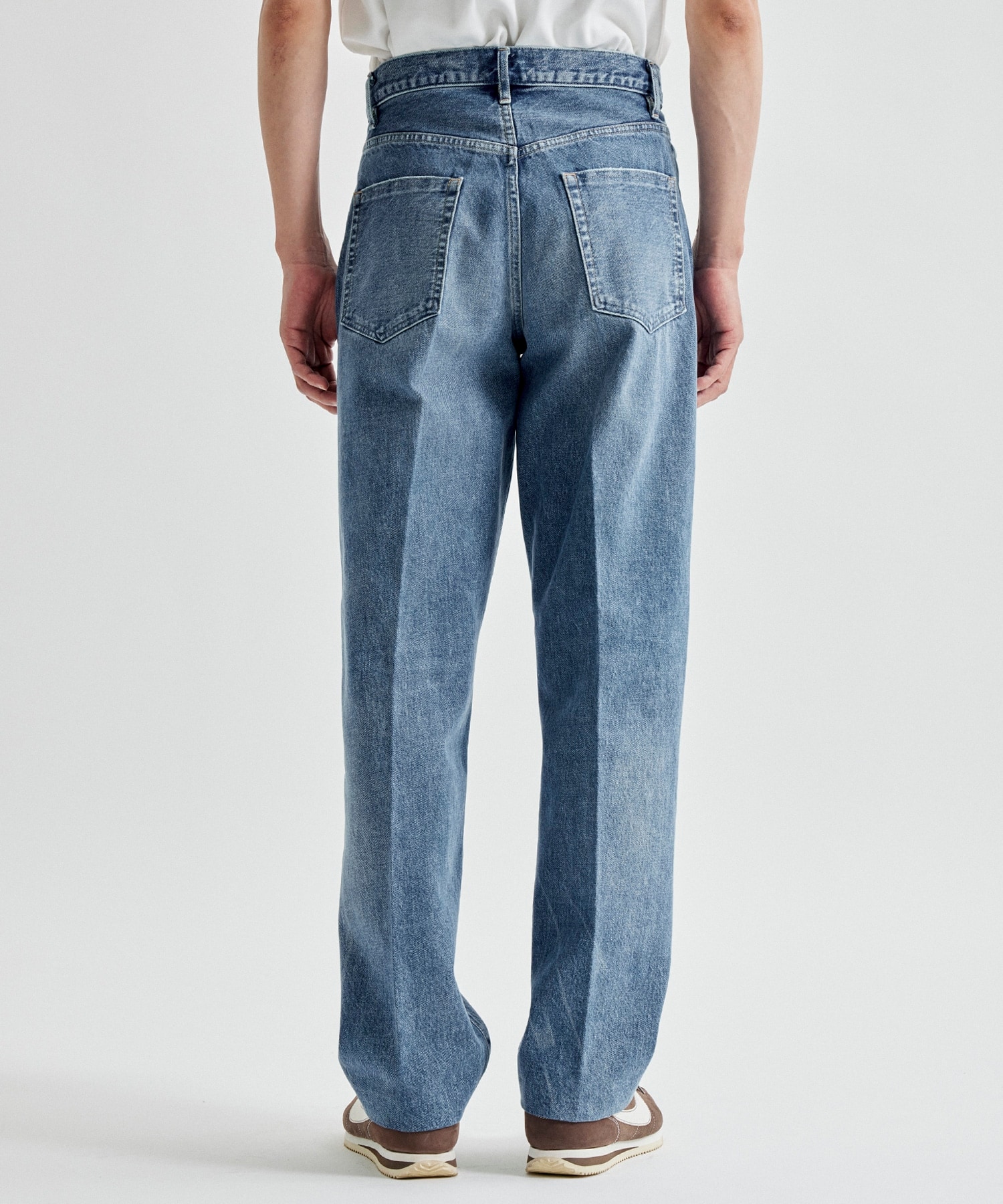 THE JEAN TROUSERS VINTAGE BLUE TANAKA