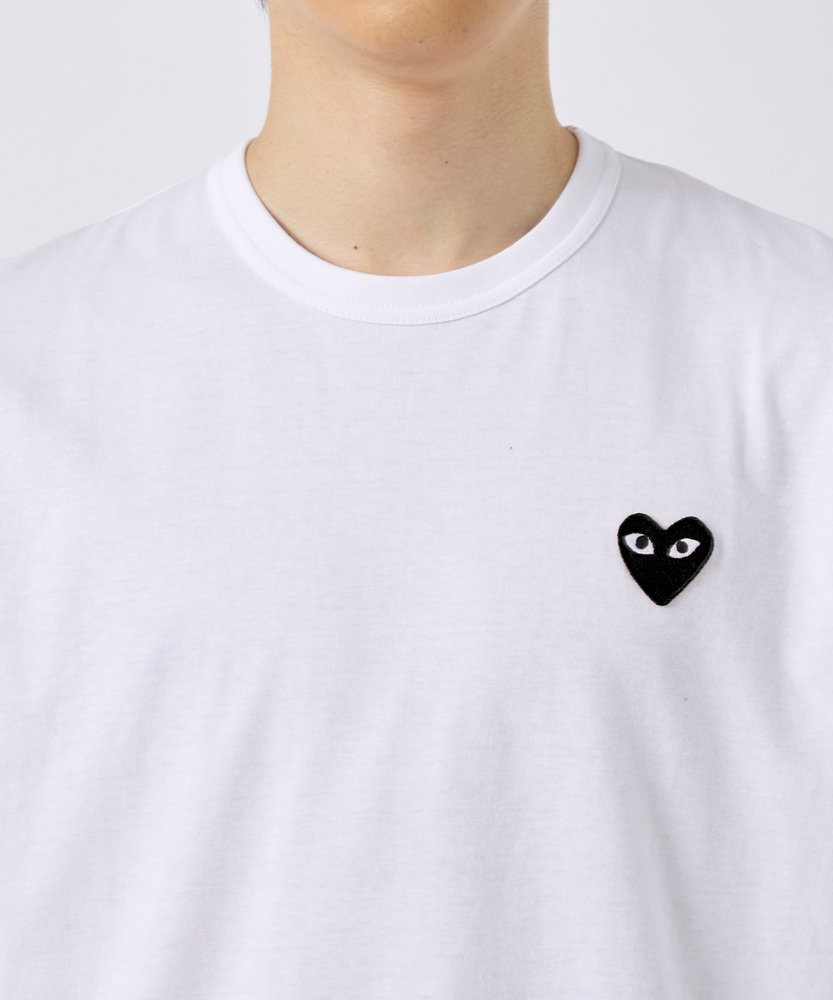 AX-T064-051 T-SHIRT BLACKBLACK HEART PLAY COMME des GARCONS