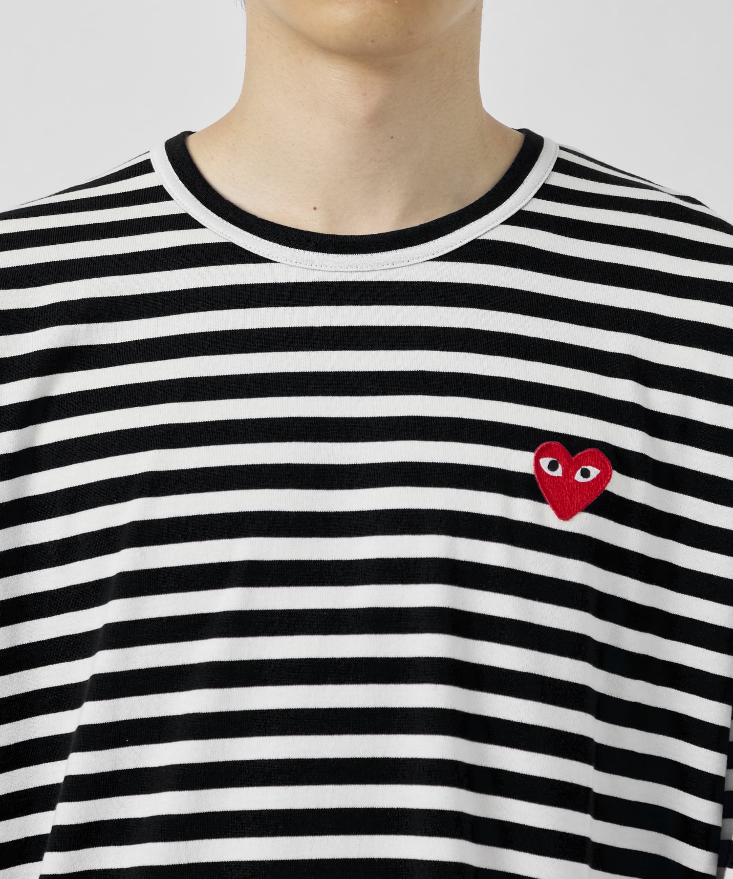 AX-T164-051 L/S T-SHIRT RED EMBLEMRED HEART PLAY COMME des GARCONS