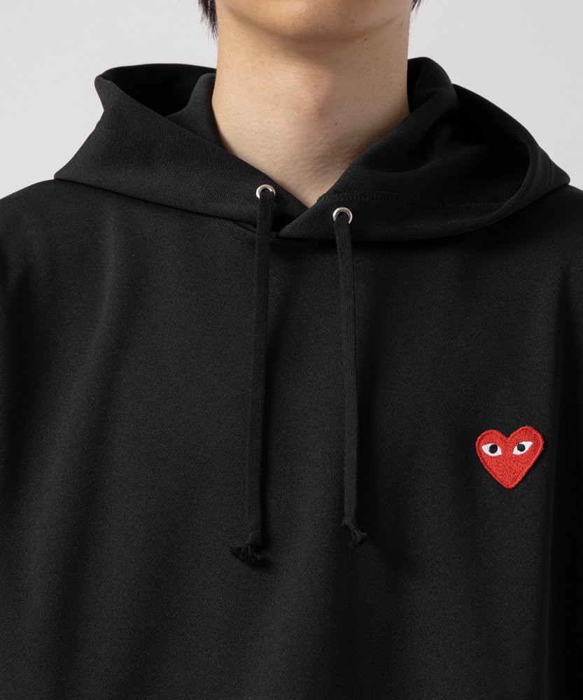 AX-T174-051 SWEATSHIRT RED EMBLEMRED HEART PLAY COMME des GARCONS