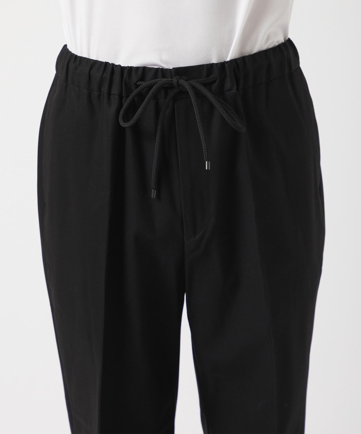 FLAT TAPERED EASY TROUSERS MARKAWARE