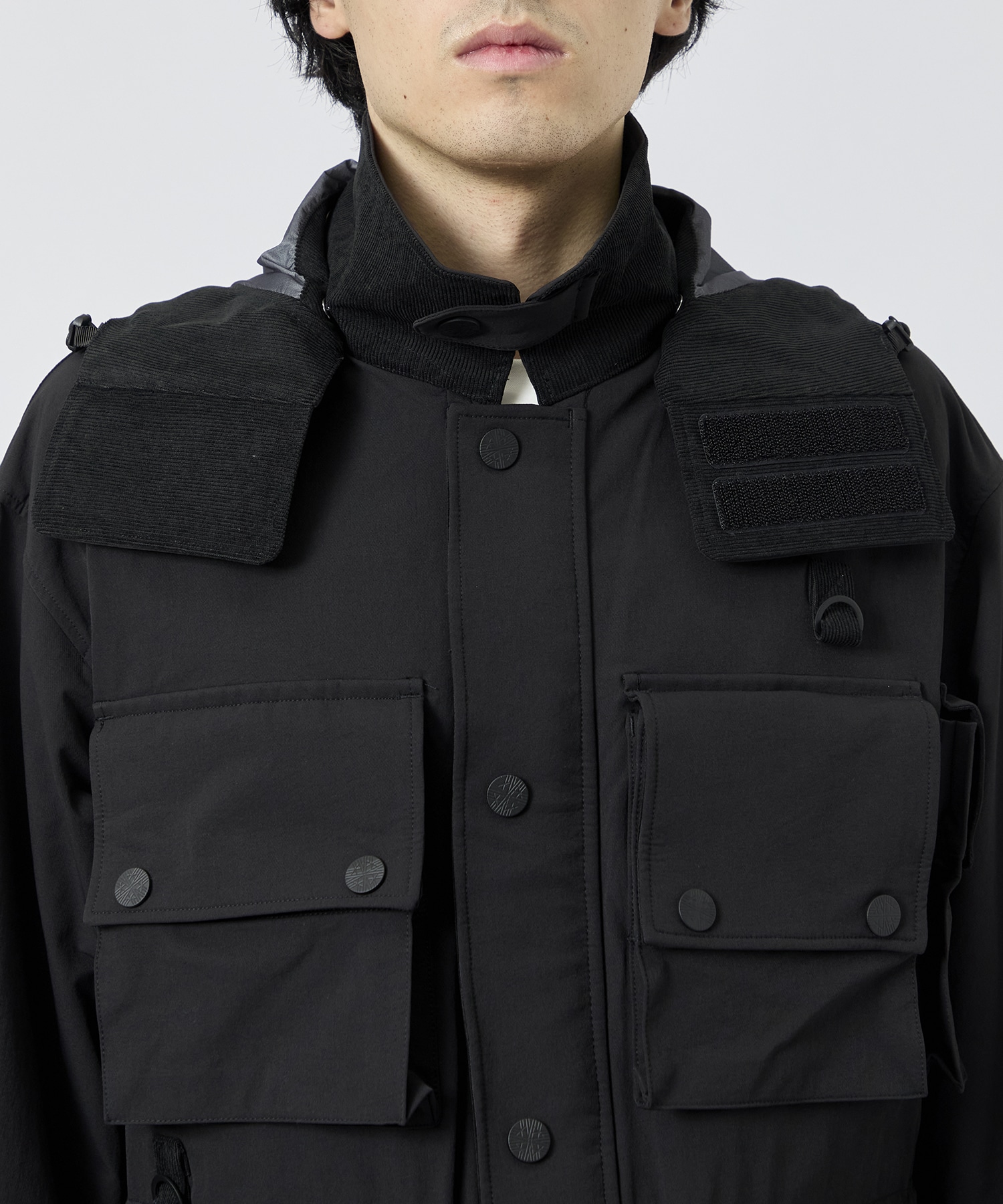 WINDSTOPPER MULTI POCKET JACKET White Mountaineering