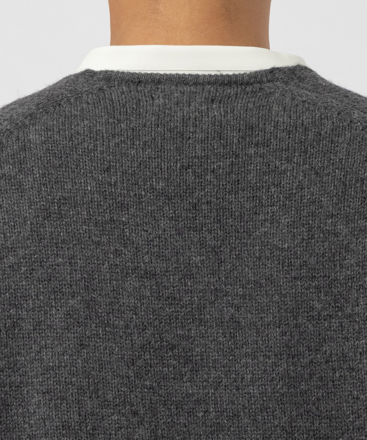 Natural camel Deep V-neck sweater walenode