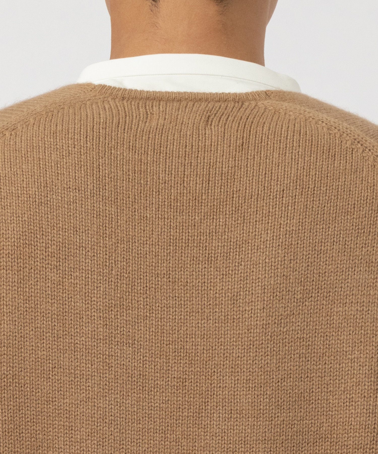 Natural camel Deep V-neck sweater walenode