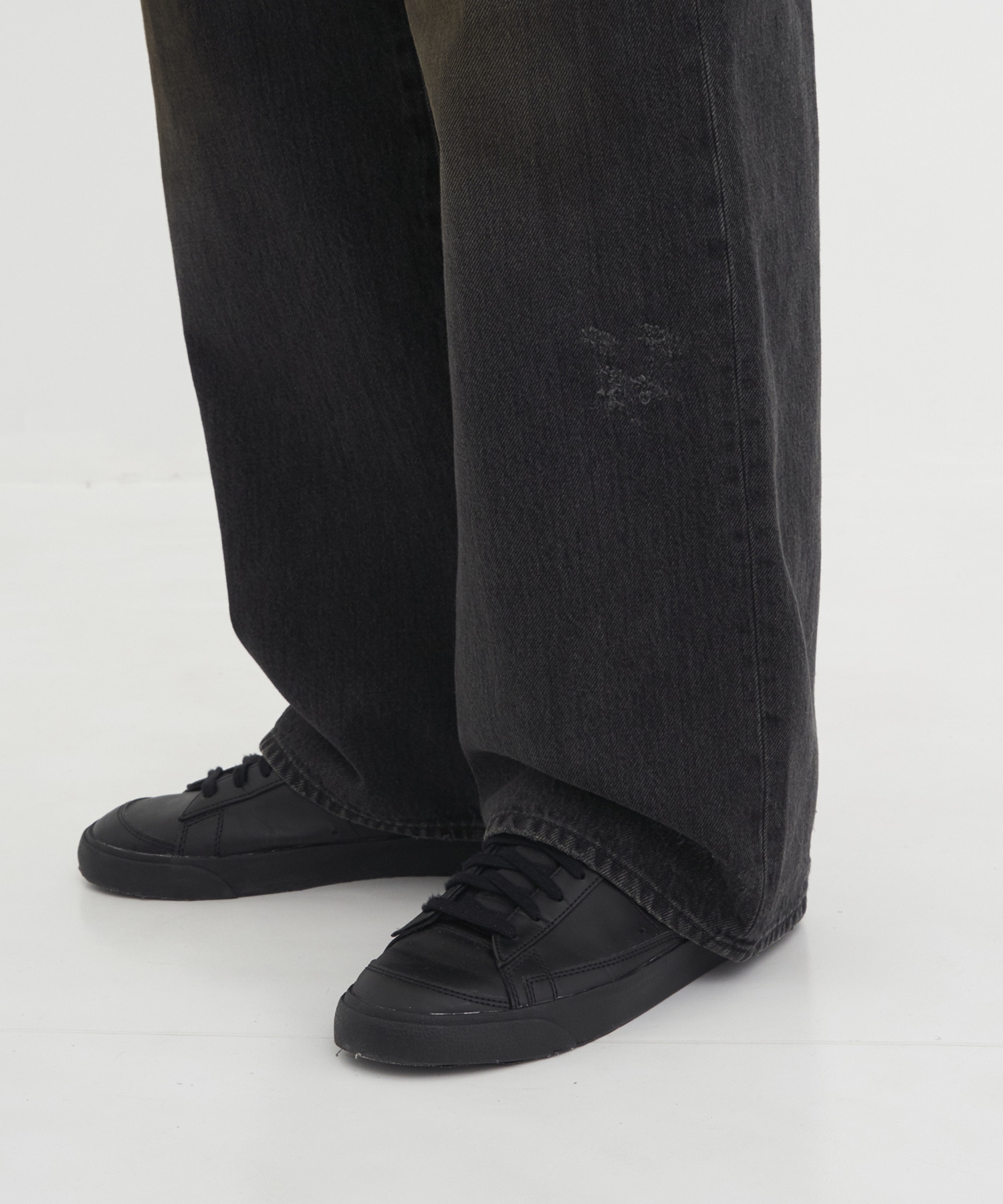 LOOSE DENIM JEANS ssstein