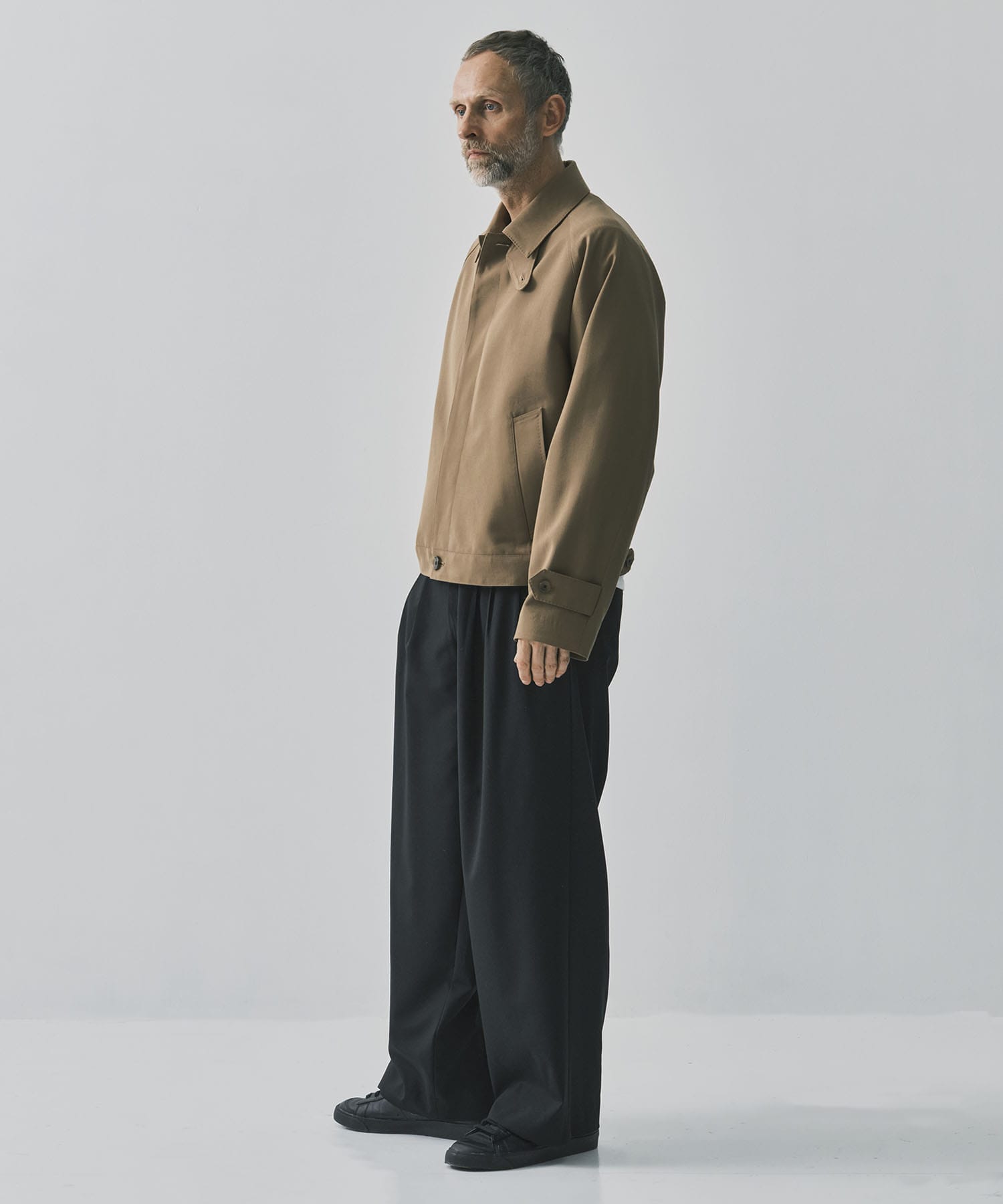 TRIPLE PLEATED WIDE TROUSERS MARKAWARE