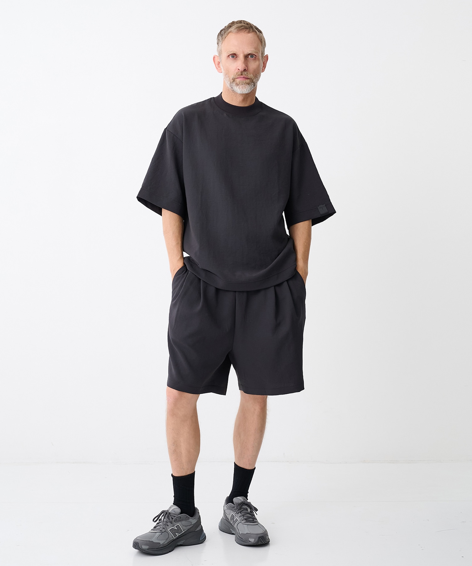 COMME des GARCONS HOMME × New Balance 2010V スニーカー メンズ
