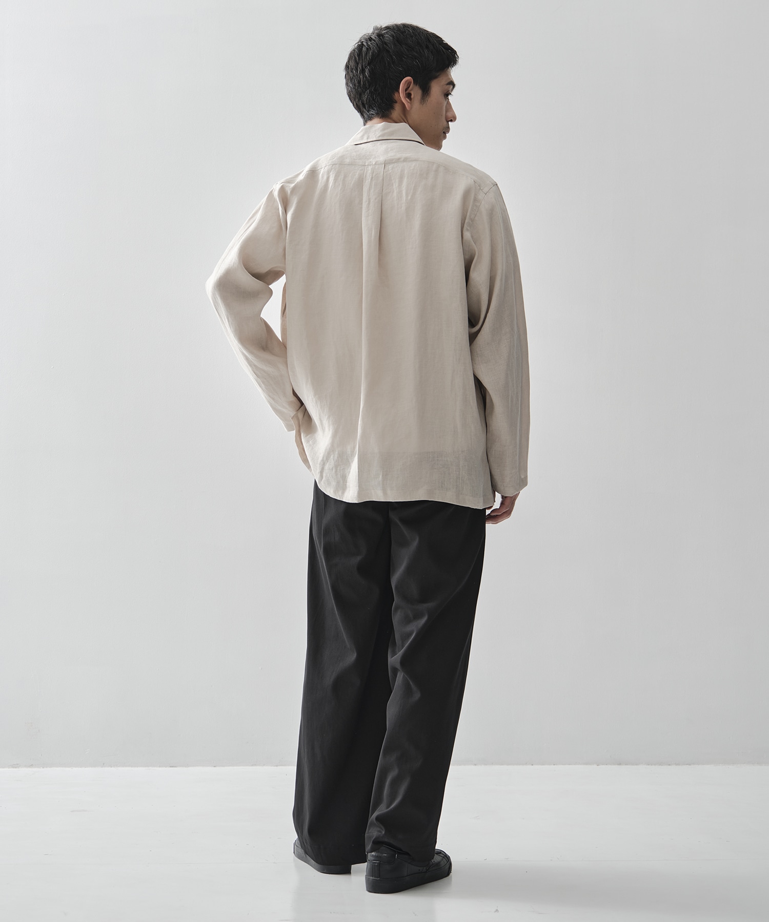 COMFORT FIT OPEN COLLAR SHIRT MARKAWARE