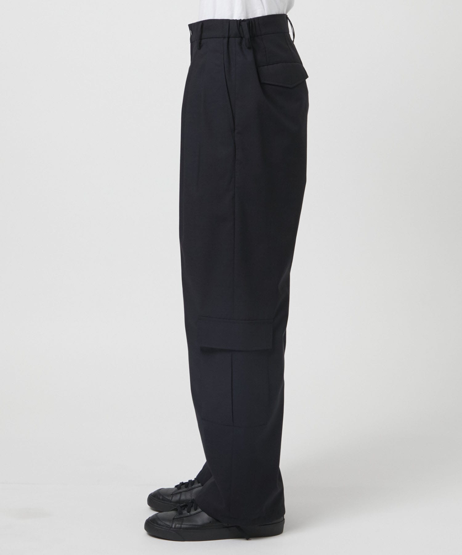 TWO TUCKS WIDE CARGO PANTS IRENISA