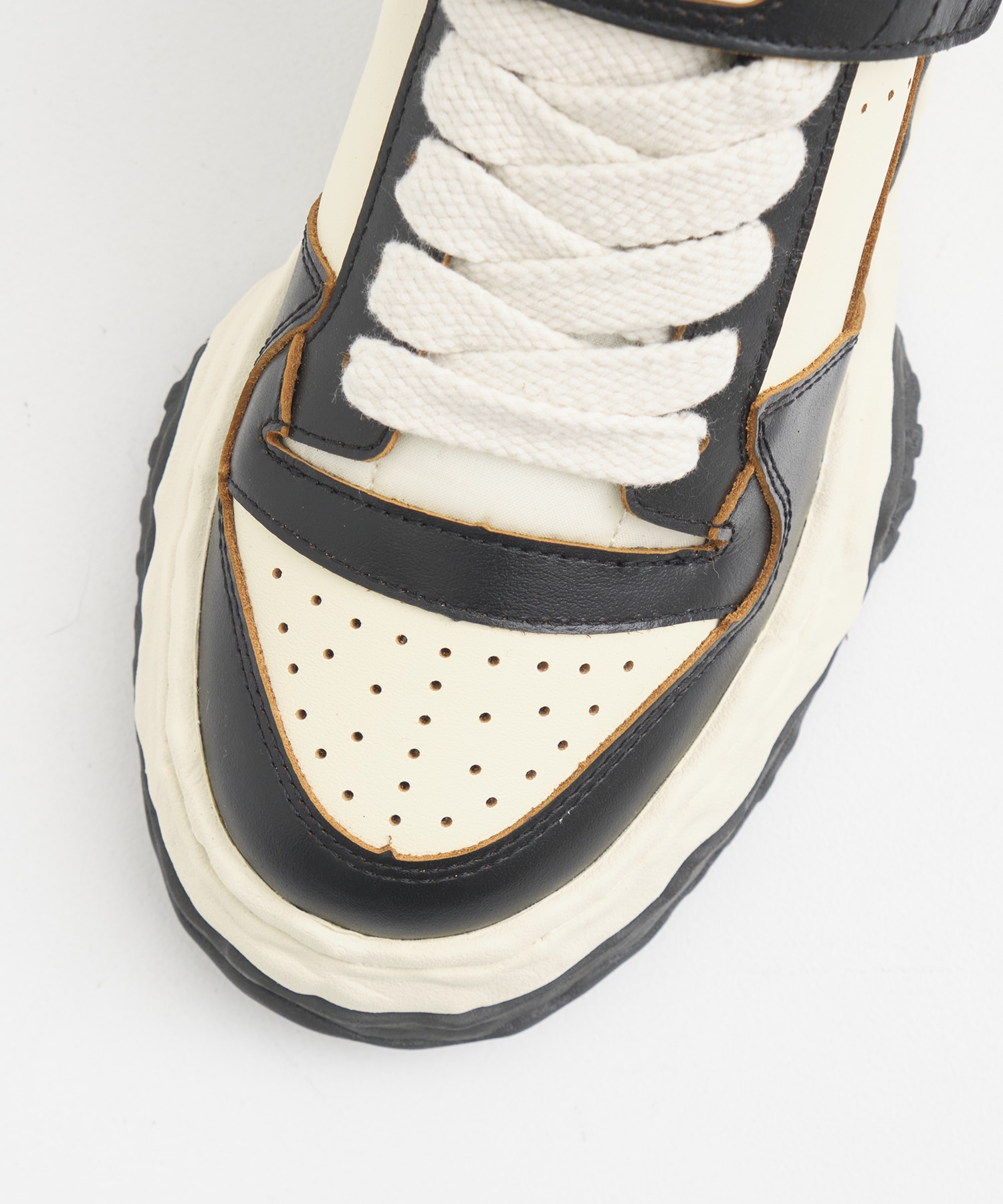 KEITH / original sole canvas Low-Top sneaker Maison MIHARA YASUHIRO