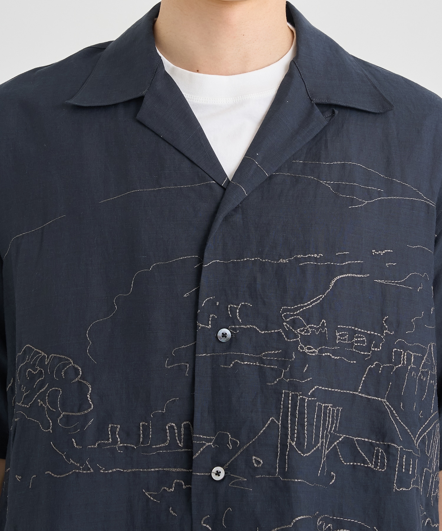 EMBROISERY OPEN COLLAR SHIRT YOKE