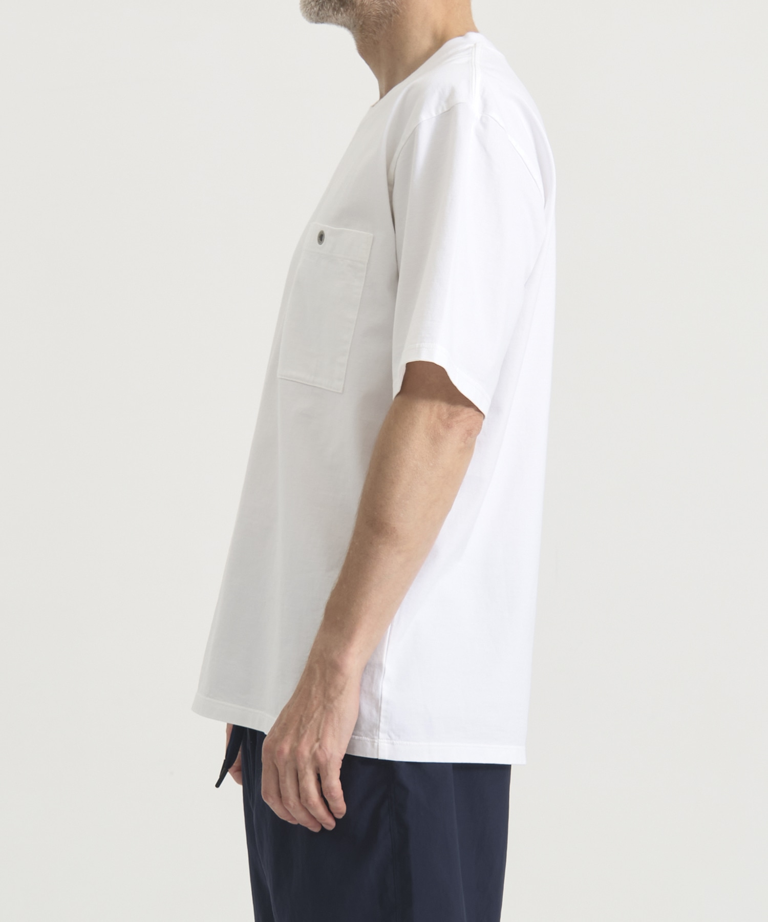 別注 ONE EYELET POCKET TEE White Mountaineering