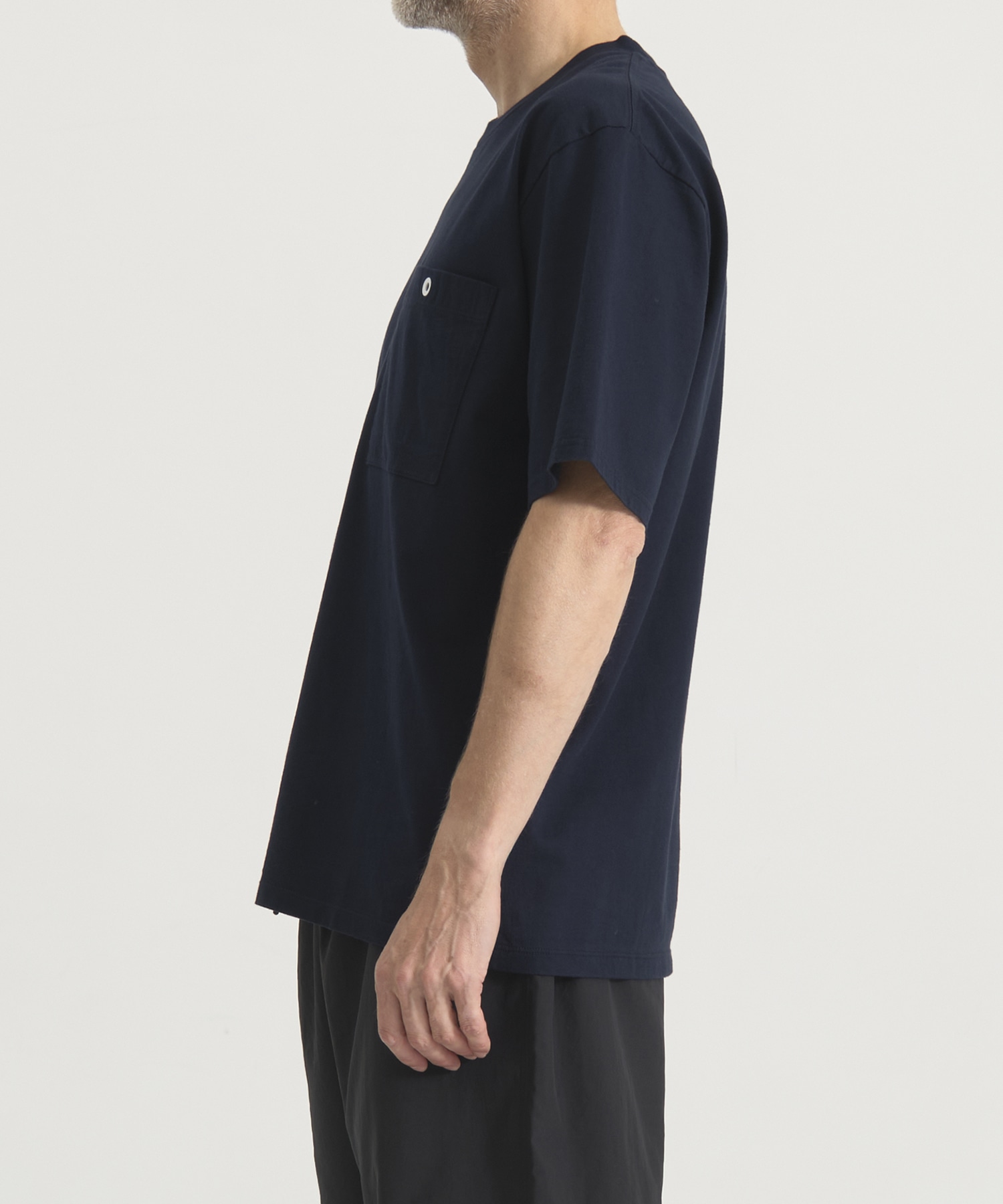 別注 ONE EYELET POCKET TEE White Mountaineering