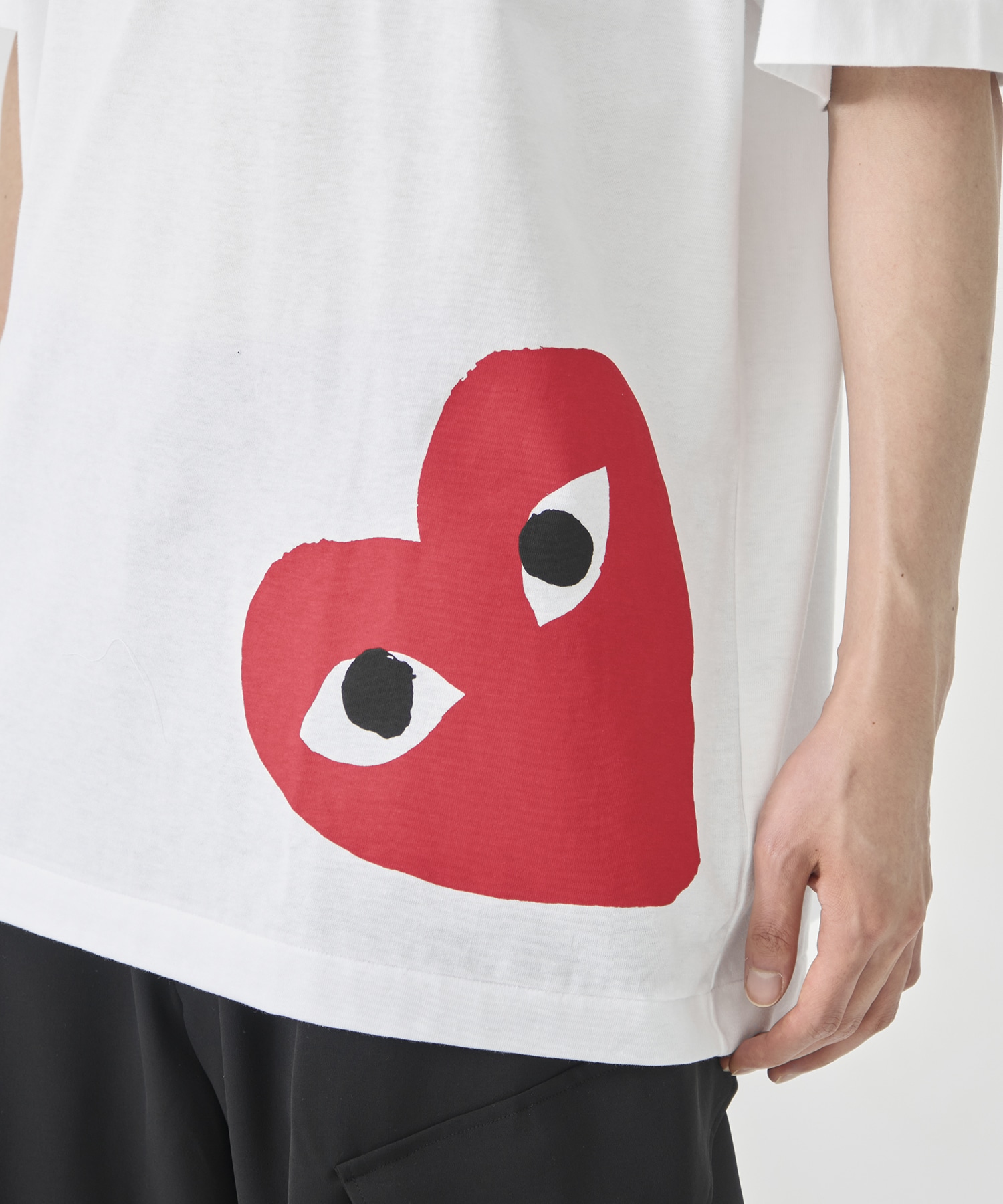 AX-T349-051 - OVERSIZED LOGO T-SHIRT S/S 