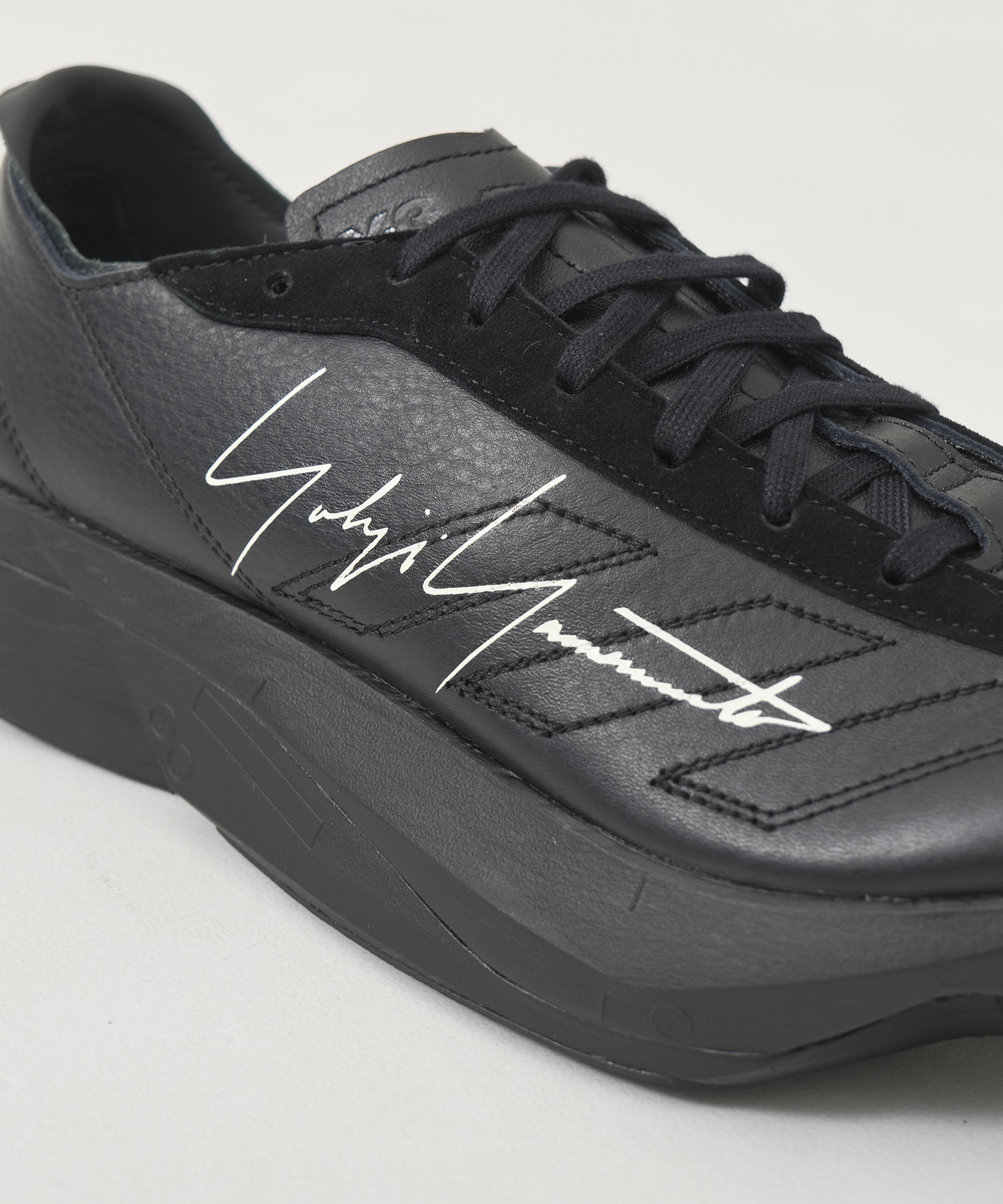 Y3-A25-0000-288/U ADIOS PRO 3.0 LX/BK+BK+O.WH Y-3