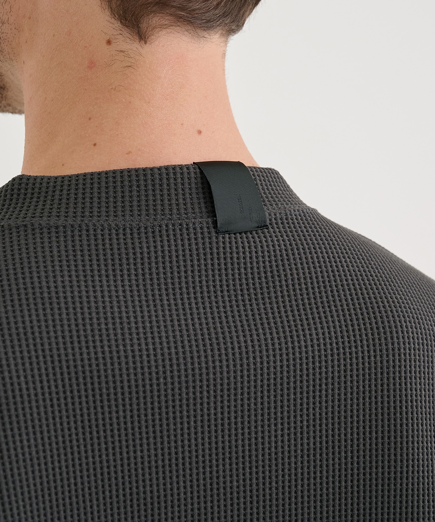 2252-CS07-031 LONGSLEEVE T-SHIRT N.HOOLYWOOD