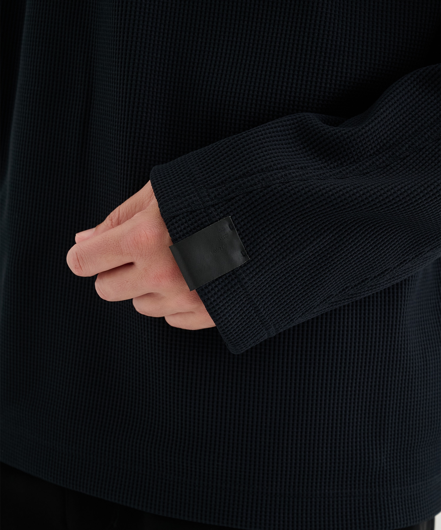 2252-CS07-031 LONGSLEEVE T-SHIRT N.HOOLYWOOD