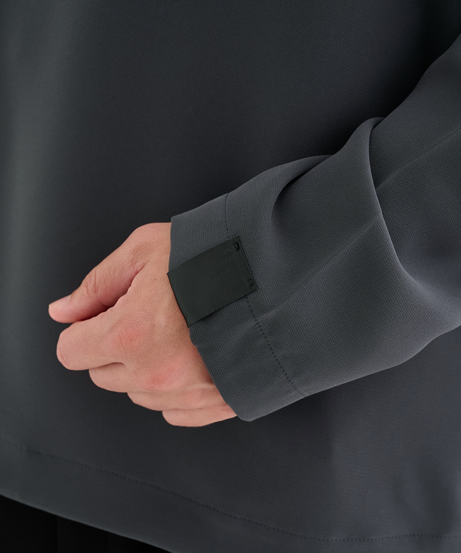 2252-CS08-095 LONGSLEEVE T-SHIRT N.HOOLYWOOD