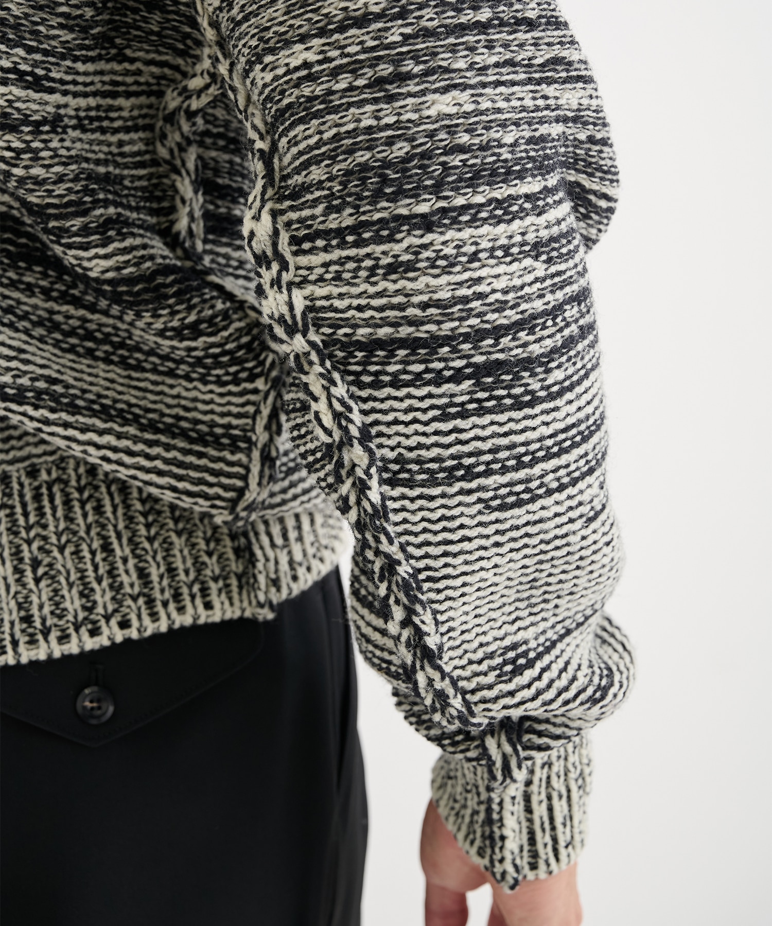 Gradation Crewneck Sweater YOKE