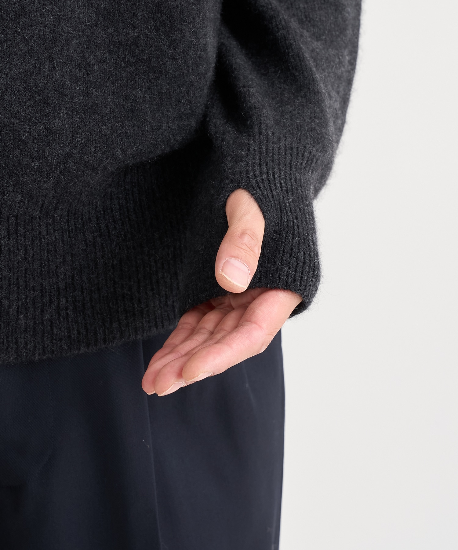 Cashmere Wholegarment Crewneck Sweater YOKE