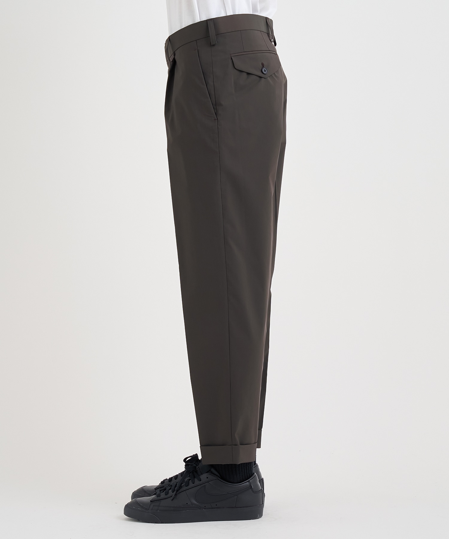 25WCM-P17124 TAPERED PANTS kolor