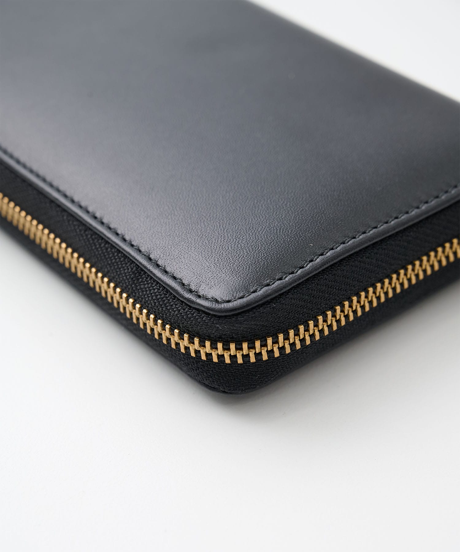 CLASSIC LEATHER LINE LONG ZIP WALLET Wallet Comme des Garcons