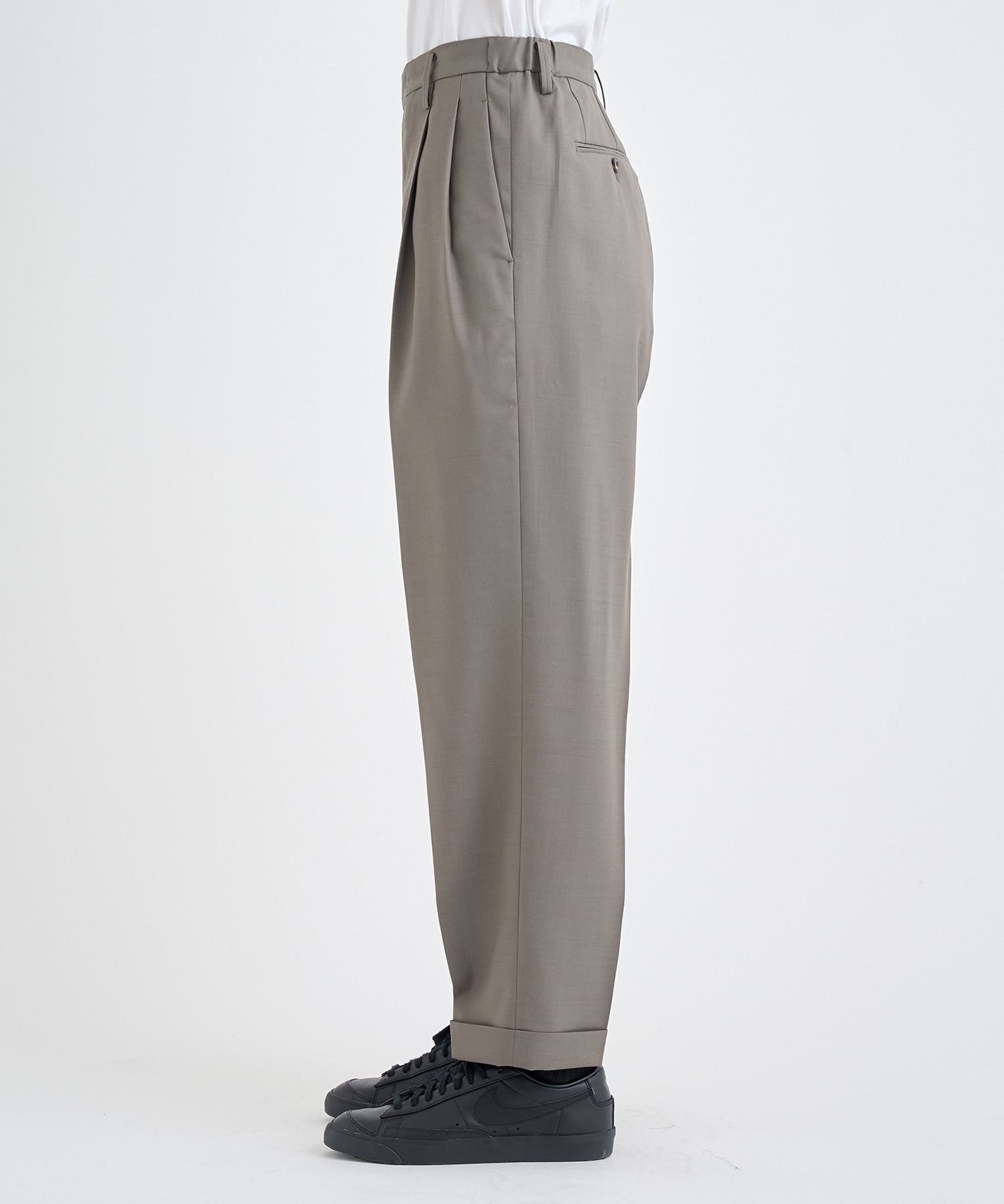 TWO TUCKS TAPERED TROUSERS IRENISA