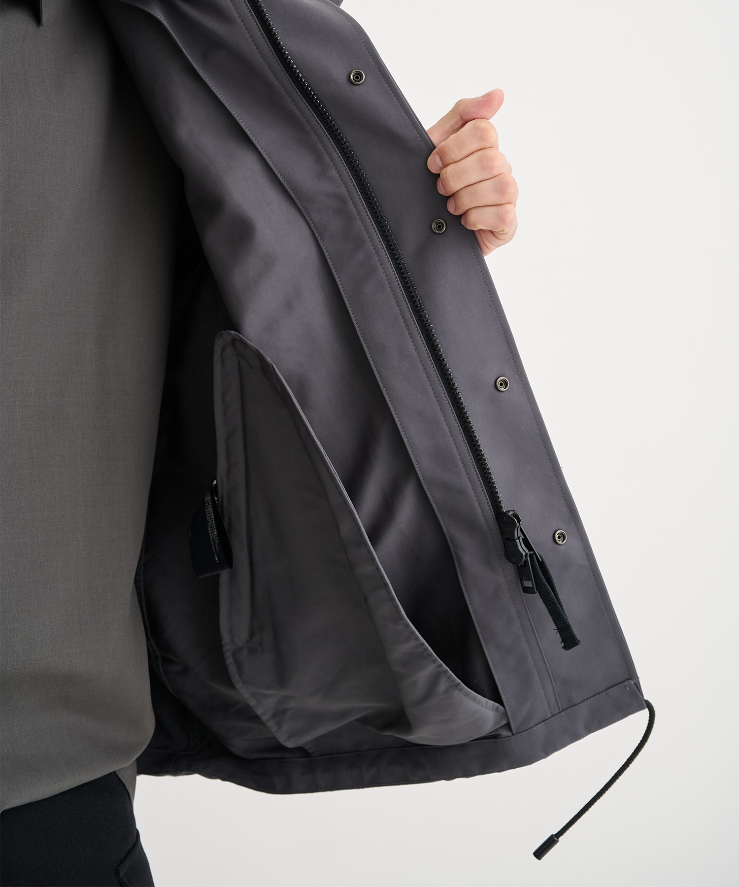 THE MODS COAT THE RERACS