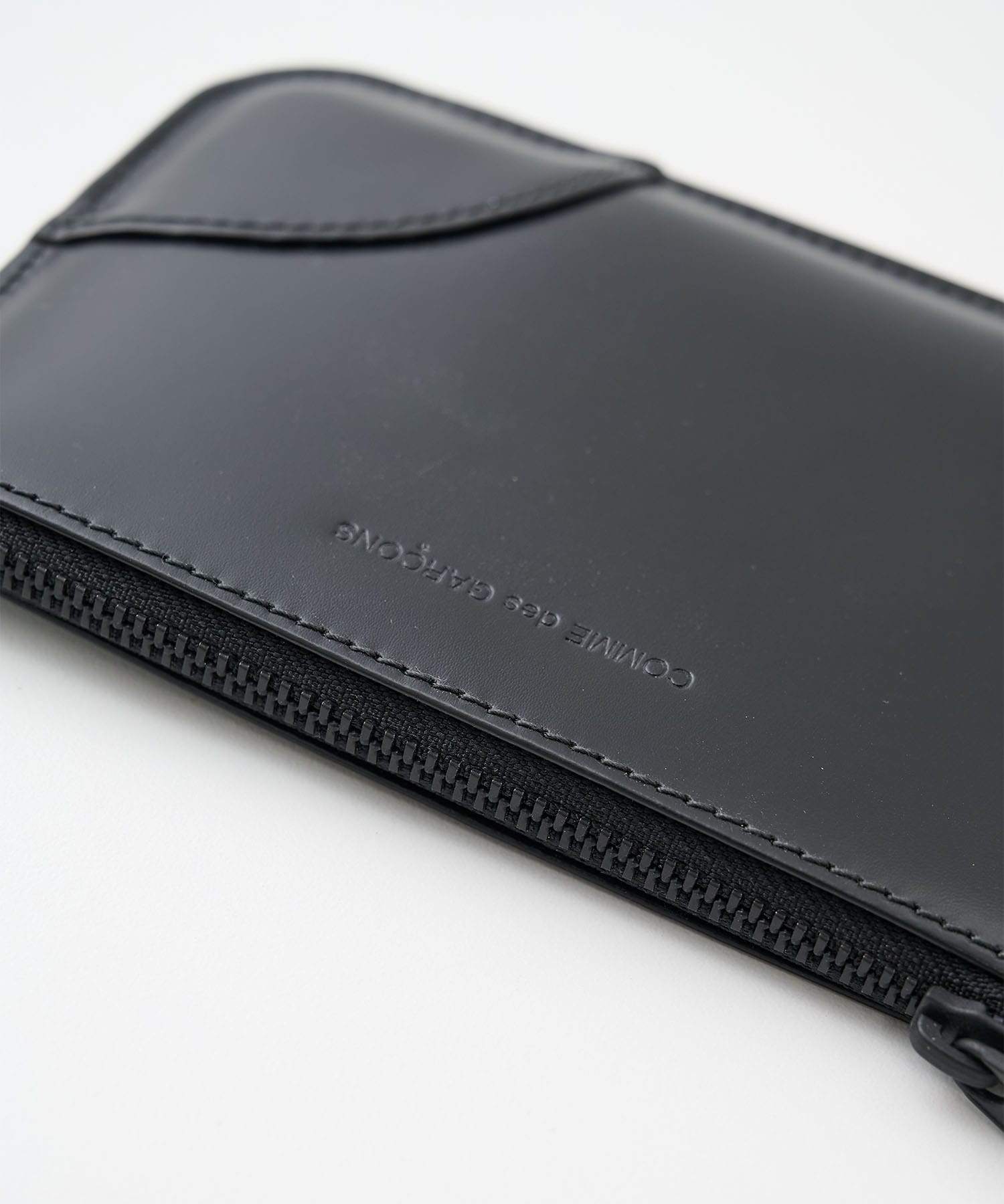 VERY BLACK LEATHER LINE E ZIP CASE Wallet Comme des Garcons