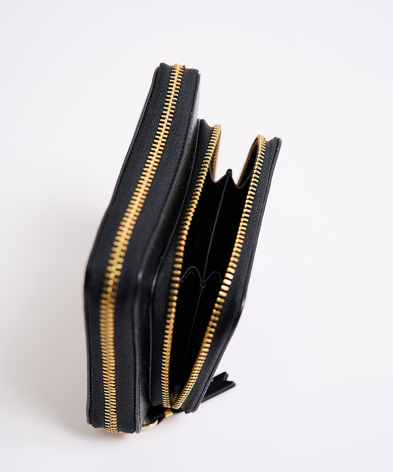OUTSIDE POCKET FOLD ZIP WALLET Wallet Comme des Garcons