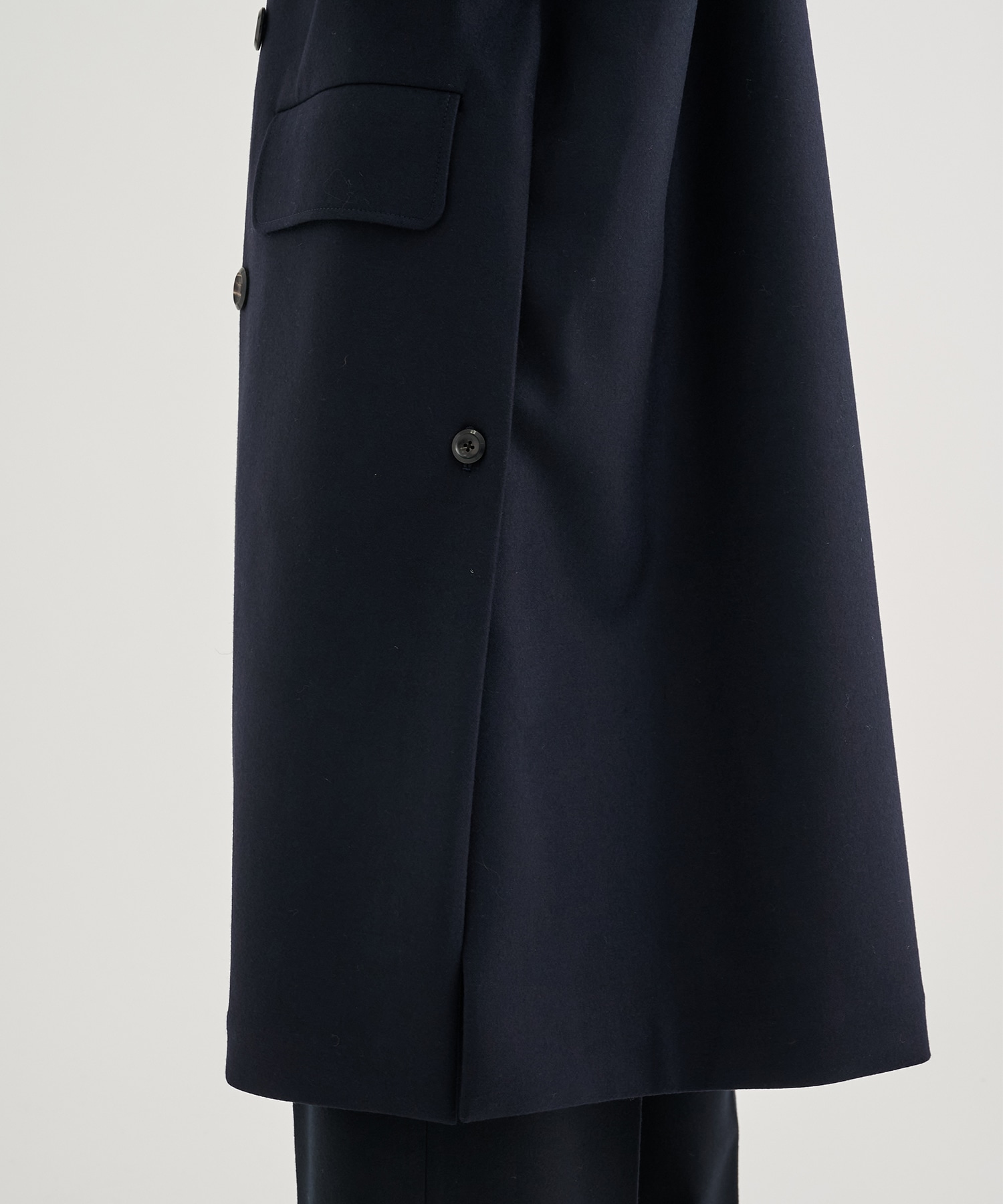 THE DOUBLE PEAKED EASY COAT THE RERACS