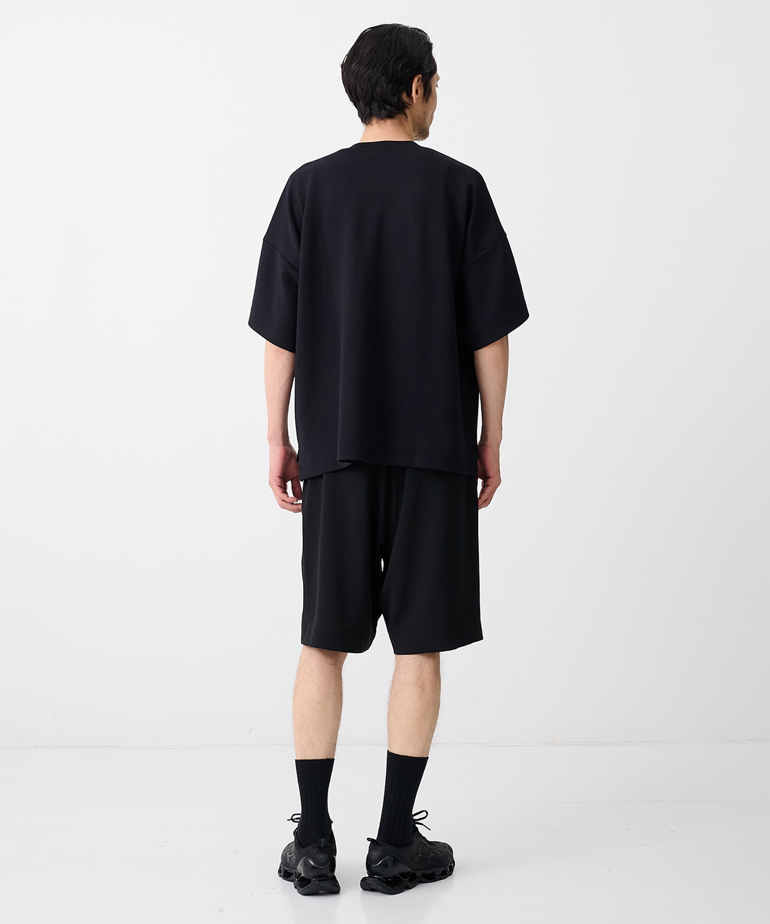 【ウジョーオム】M732-T58-201別注Belt Pocket Cropped T UJOH HOMME