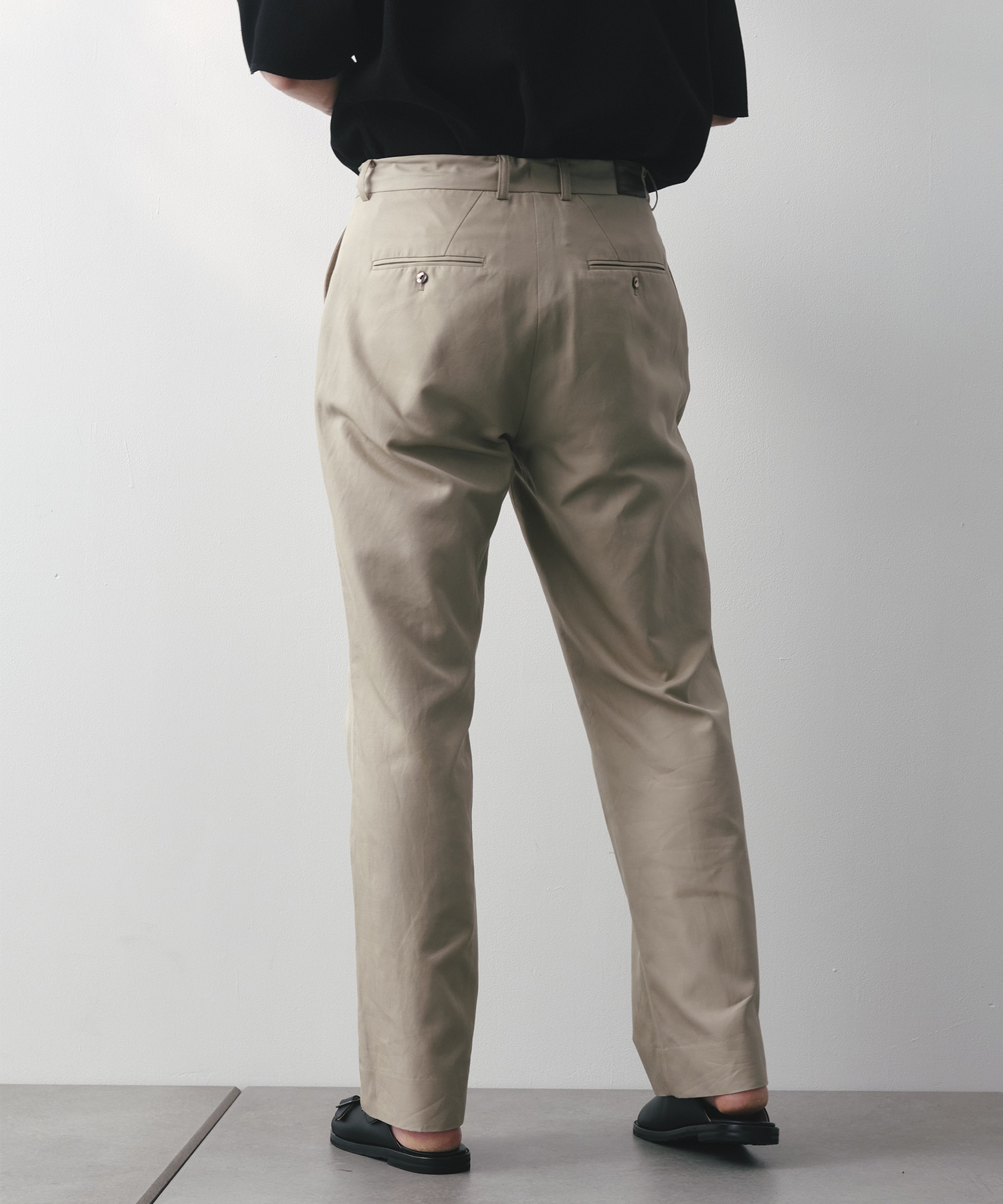 SILK α Chino Trouther SILK α