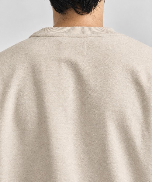 A26C13CS02C HUGE SWEAT SHORT MARKAWARE