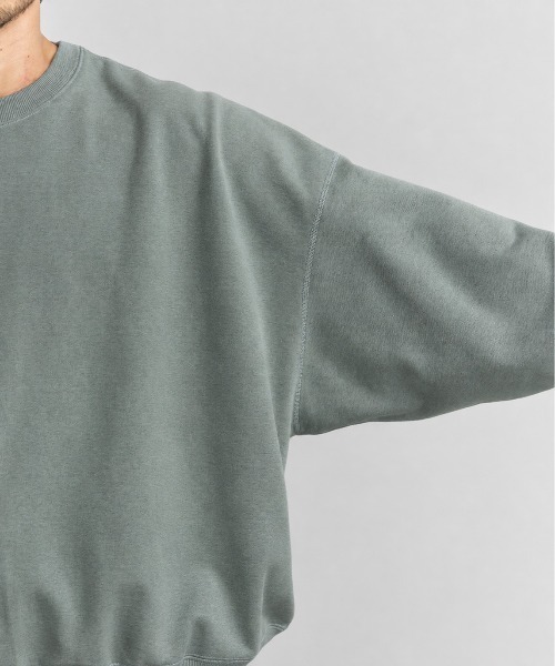 A26C13CS02C HUGE SWEAT SHORT MARKAWARE