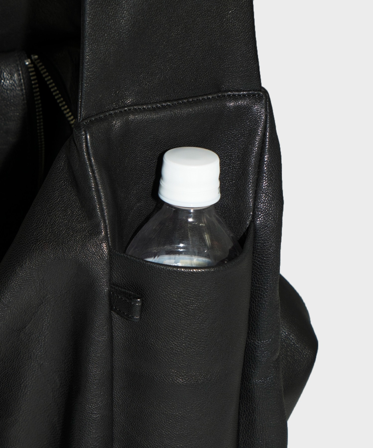 【シュタイン】ST.1674 GOAT LEATHER SHIRRING HANDLE SHOULDER BAG ssstein