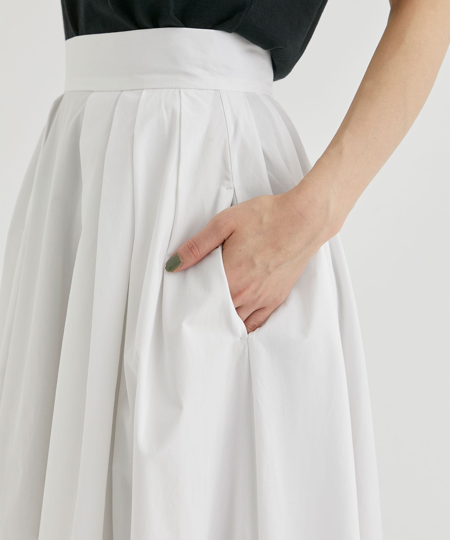 MADISONBLUE TUCK VOLUME SKIRT OX 02 | veganutris.com.br