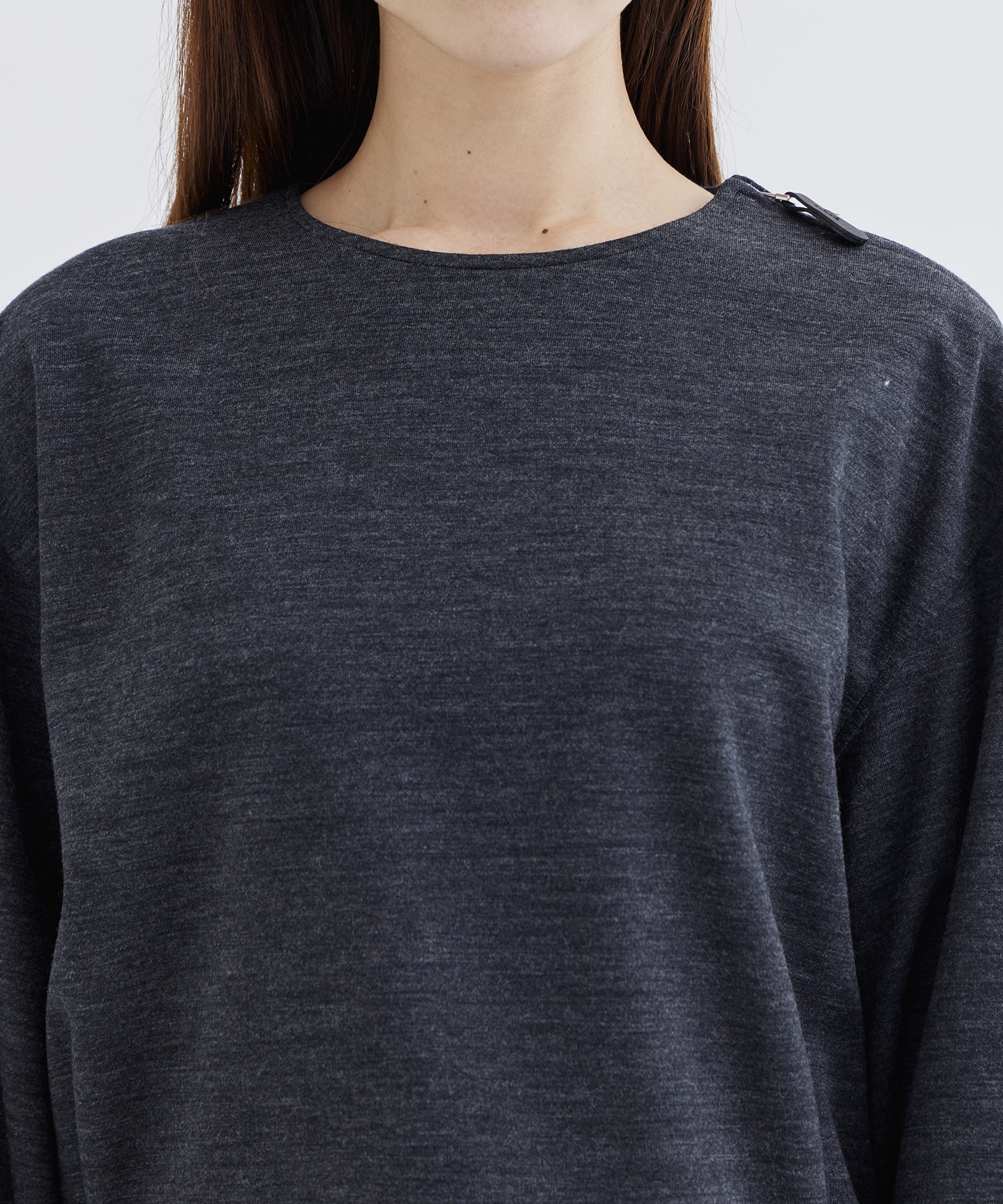 THE SIDE ZIP PULLOVER SHORT T-SHIRT L/S THE RERACS