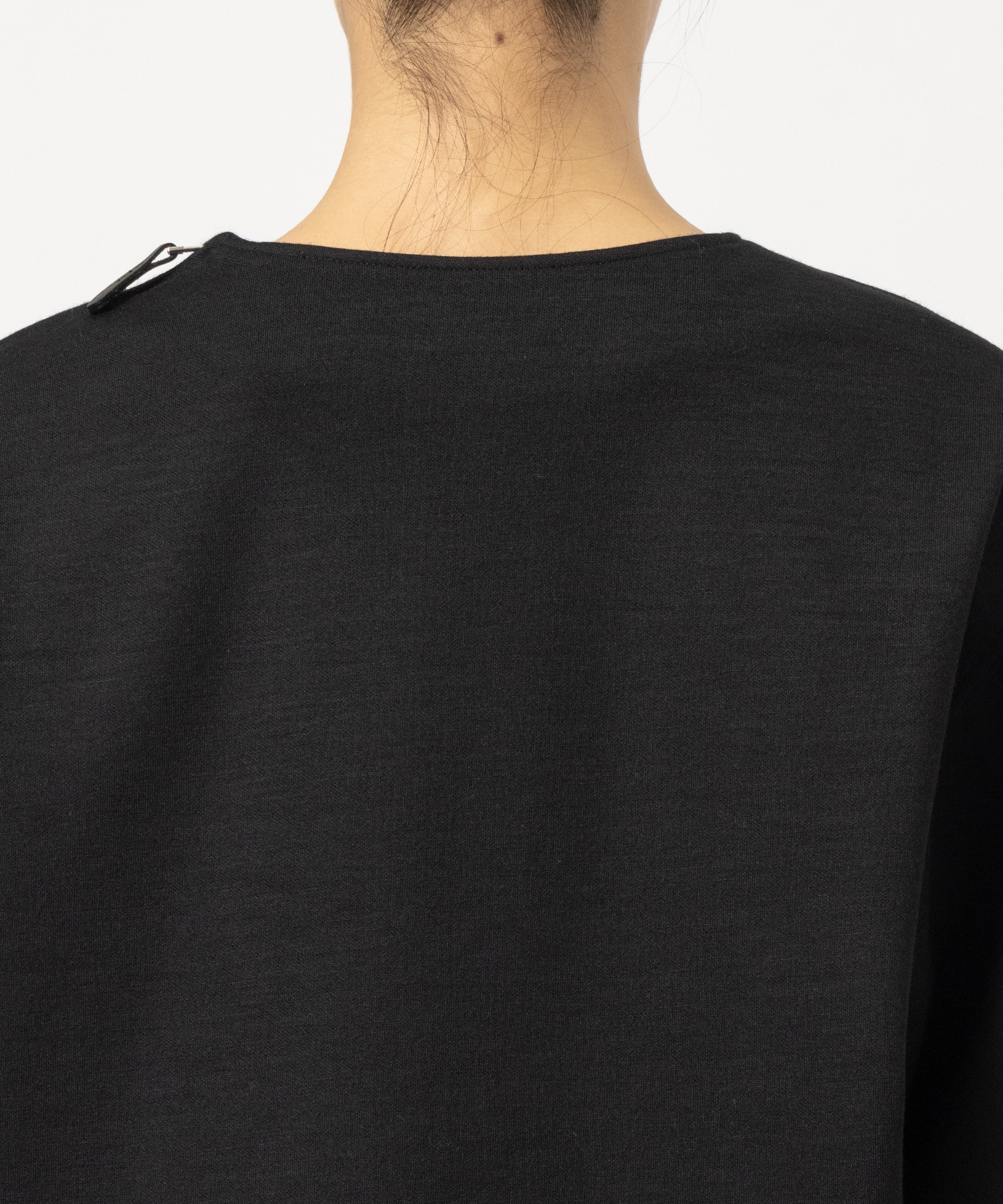 THE SIDE ZIP PULLOVER SHORT T-SHIRT L/S THE RERACS