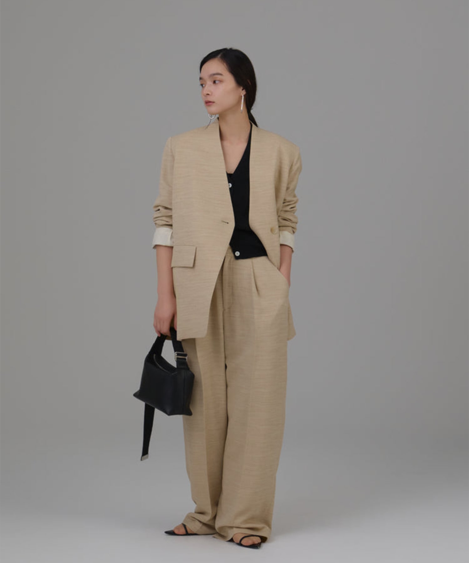 【WEB限定】medium width pants Louren