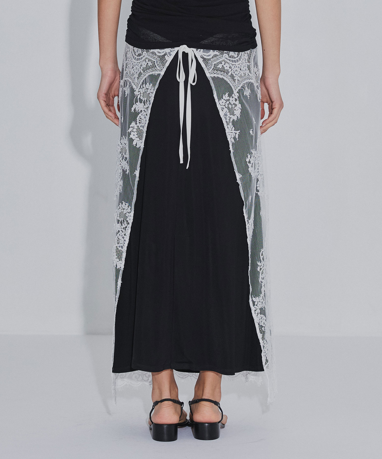 EMBROIDERED LACE SKIRT FETICO