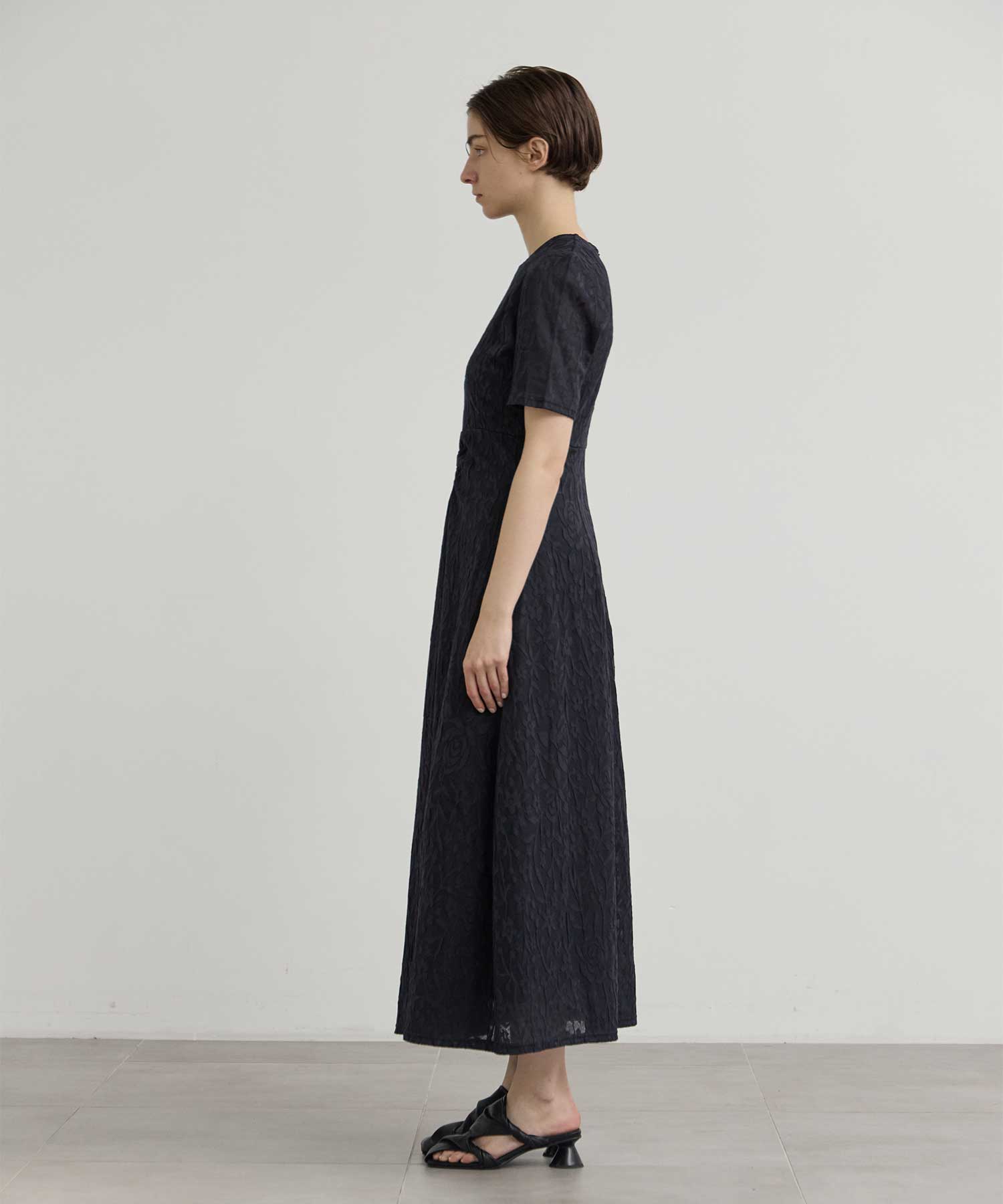 別注 FLOWER JAQUARD SHORT SLEEVE DRESS PHOTOCOPIEU