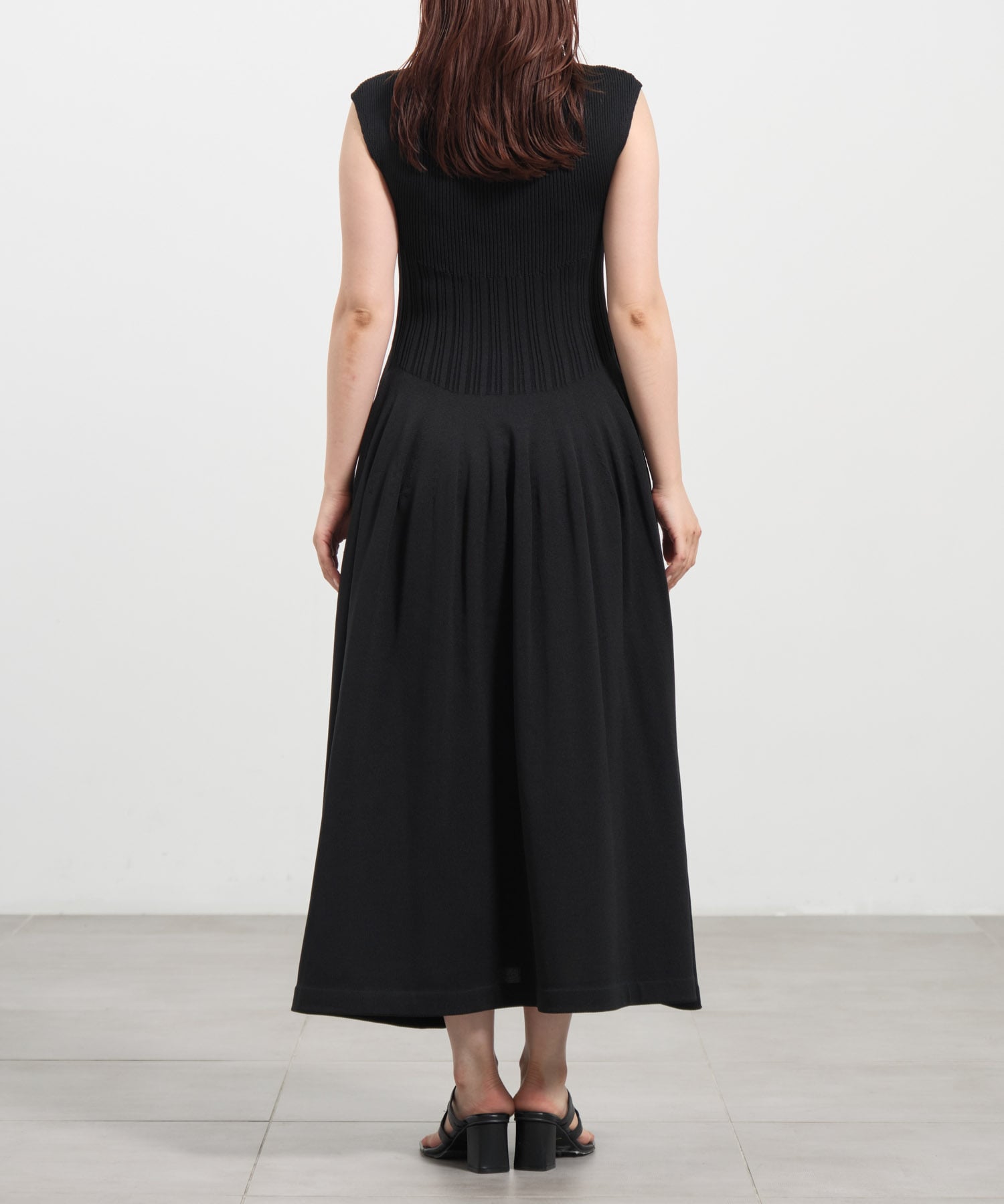 WHOLEGARMENT　Knit Flare One-Piece THE TOKYO