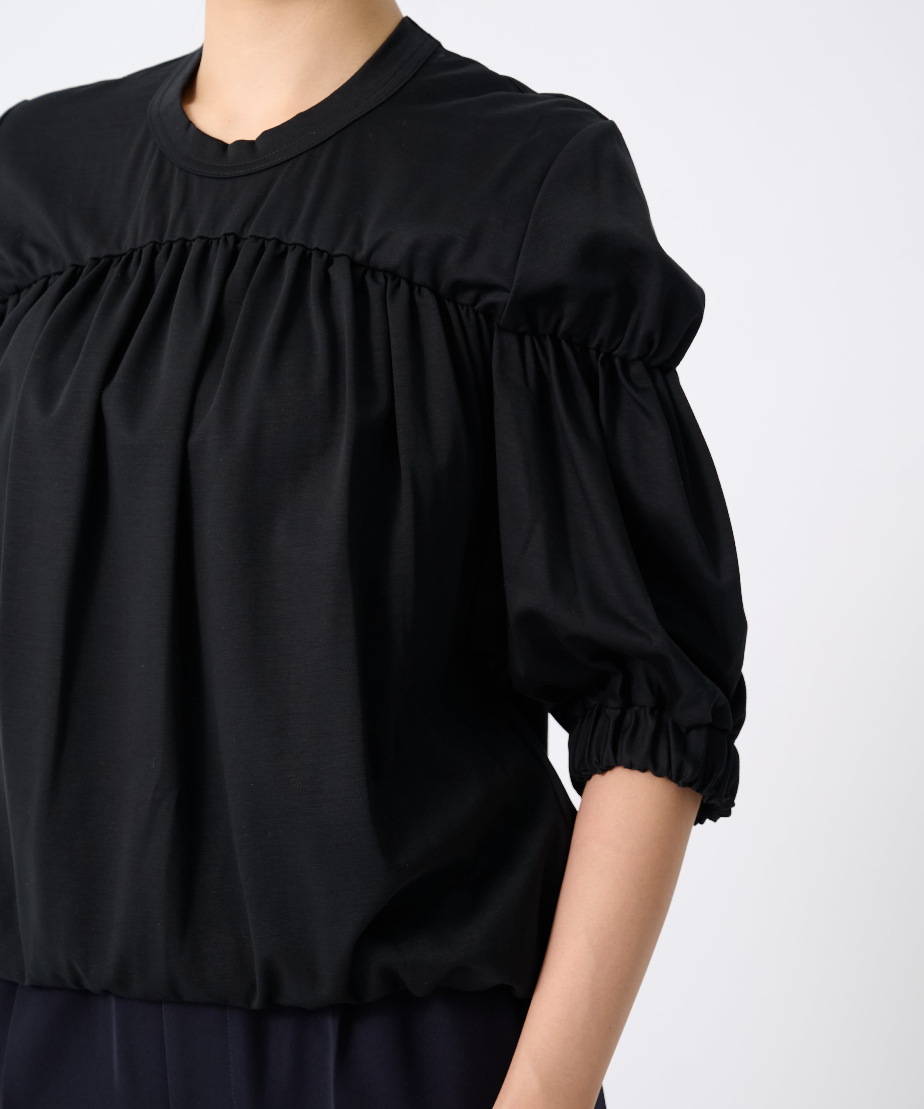 3O-T022-051 noir kei ninomiya