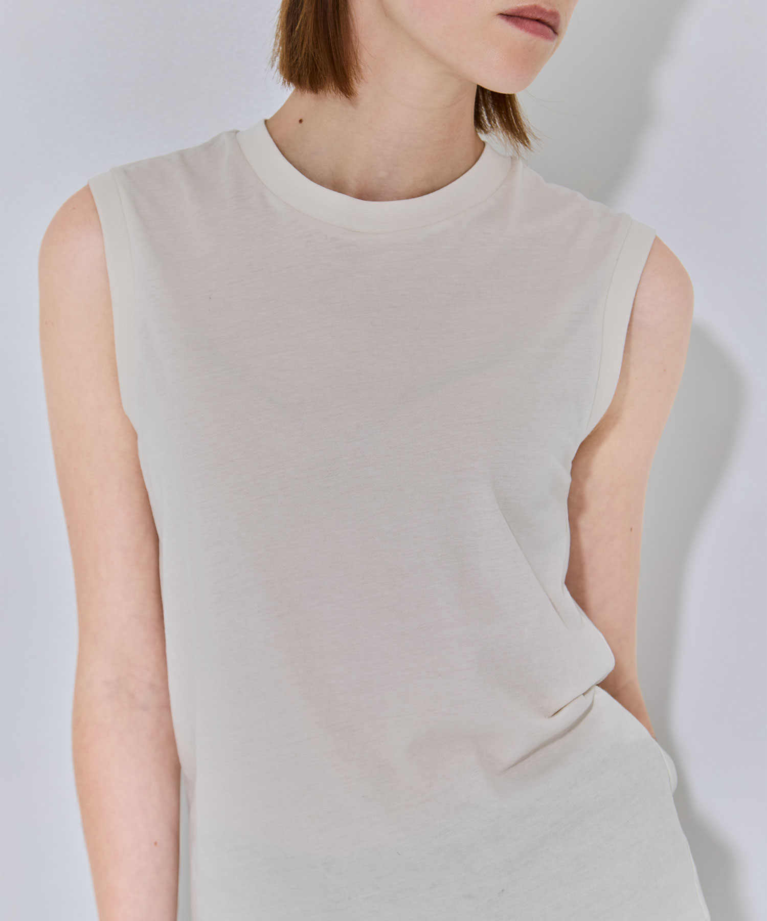 FRESCA NUBUCK REGULAR FIT TANKTOP ATON