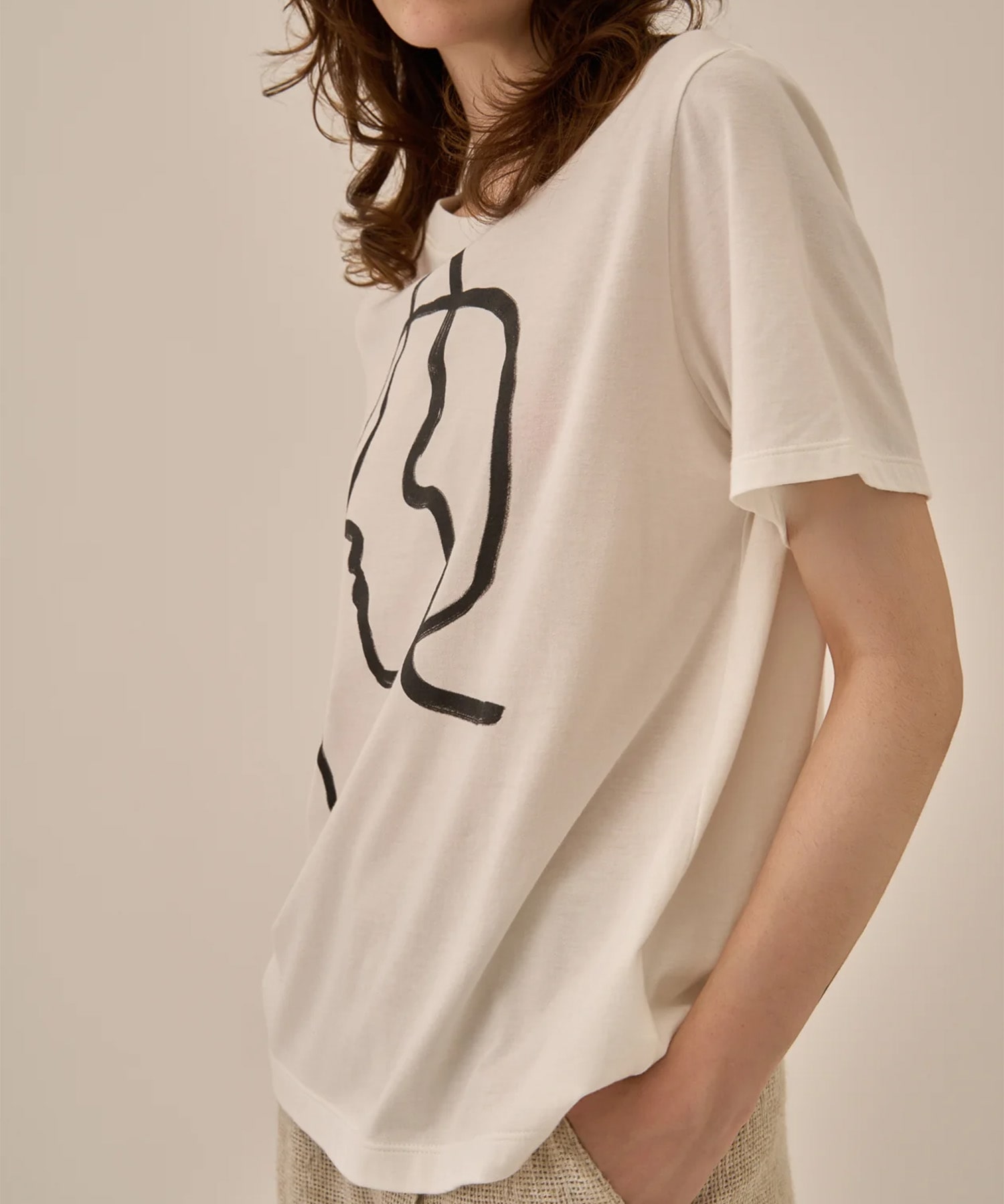 Line portrait T-shirt AKIRANAKA